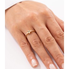 Turuncu Taşlı Minimal 14 Ayar Altın Yüzük