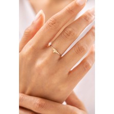 Zarif Yaprak Desenli 14 Ayar Altın Yüzük