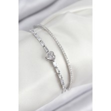 Pirinç Zirkon Taşlı Kalp Model Gümüş Renk Kadın Bileklik