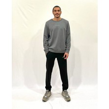 Erkek Bisiklet Yaka Rahat Kalıp 3 Iplik Kalın Orta Brooklyn Nakışlı Sweatshirt SPR24SW34
