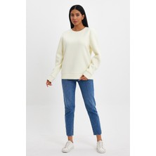 Kadın Bisiklet Yaka Rahat Kalıp 3 Iplik Içi Polarlı Kalın Sweatshirt SPR24SWK36