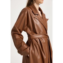 Kadın Kahverengi Oversize Astarsız Tam Boy Deri Trench 30022