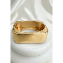 Özel Seri Altın Rengi Kare Form Kelepçe Bileklik (Iç Çapı:6cm)