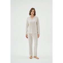 Kadın Dantel Detaylı V Yaka Uzun Kollu Krem Pijama Takımı C2T7N071