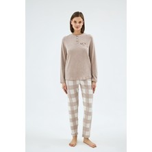 Kadın Düğmeli Yaka Uzun Kollu Kare Desenli Alt Bej Pijama Takımı C6T9N961