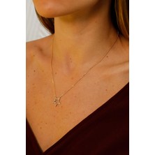 Gold Yıldız Figürlü Zirkon Kolye