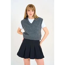 Kadın Antrasit V Yaka Fitilli Kenarlı Kolsuz Süveter