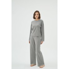 Kadın Uzun Kollu Çizgili Geniş Paça Gri Pijama Takımı C8T8N961