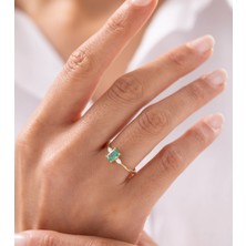 Su Yeşili Taşlı 14 Ayar Minimal Altın Yüzük