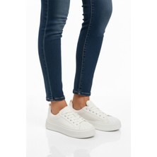 Beyaz Bağcıklı Unisex Spor Ayakkabı Grov 410 G