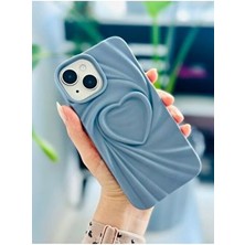 Apple Iphone 13 - 14 - 15  Uyumlu 3D Mat Saten Kalp Kabartma Desenli Darbe Önleyici Silikon Kılıf