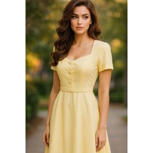 Sarı Kare Yaka Elbise