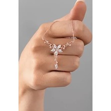 925 Ayar Gümüş Sarmaşıklı Nergis Çiçeği Kadın Kolye
