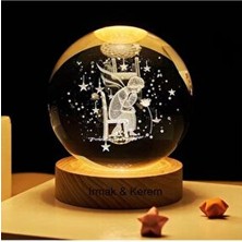 Kişiye Özel Işıklı Ahşap Kaideli Küçük Prens Cam Küre 8cm*6cm