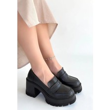 Biçomi Janes Siyah Cilt Dolgu Topuk Ayakkabı