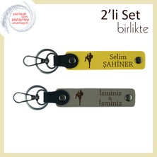 Tekvando Figürlü Cesur Hediyelik, Kız Sevgiliye Kişisel Yazı Eklenebilir Anahtarlık, Sarı-Kül Gri