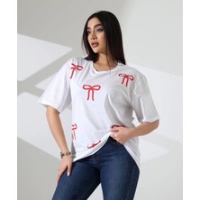 Biçomi Kurdele Baskılı Tişört