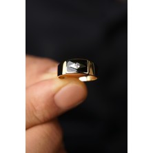 Fiyonk Kuyumculuk 14 Ayar Altın Siyah Mineli Dikdörtgen Şövalye Yüzük Erkek