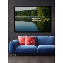 Çerçeve Görünümlü Sakin Göl ve Tekne Manzarası Yağlı Boya Görünümlü Dekoratif Ahşap Ofis Kare Tablo