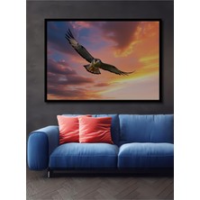 Çerçeve Görünümlü Gökyüzünde Süzülen Şahin Yağlı Boya Görünümlü Dekoratif Ahşap Ofis Kare Tablo