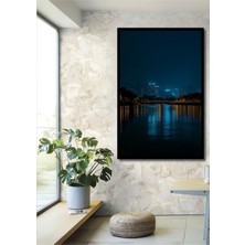 Çerçeve Görünümlü Gece Işıkları Şehir Manzarası Yağlı Boya Görünümlü Ahşap Ofis Kare Tablo