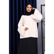 Krem Bisiklet Yaka Oversize Angora Yumoş Triko Kazak