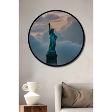 Çerçeve Görünümlü Özgürlük Heykeli Bulutların Dansı Yağlı Boya Görünümlü Dekoratif Ahşap Ofis Tablo