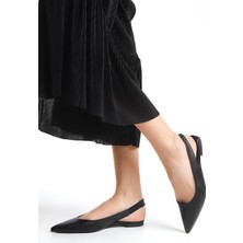 Kadın Lcy Babet – Siyah Cilt, Sivri Burun, Lastikli ve Konforlu Şık Tasarım