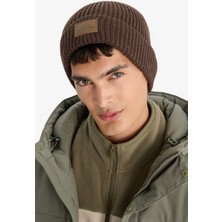 DeFacto Erkek Dokuma Etiketli Bere C7149AX25WN