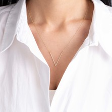 V 14 Ayar Altın Kolye