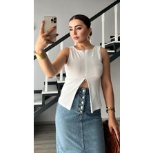 Beyaz Fermuar Detaylı Bluz