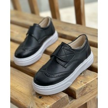 Surpie Shoes Erkek Çocuk Klasik Ayakkabı Kalın Topuk ve Cırtlı Bağlama ile Rahat Kullanım