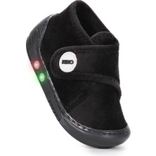 Kiko Kids Petri Işıklı Erkek Bebek Panduf Siyah Renk Nubuk Tekstil ile Rahat ve Şık