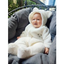 Şapkası Astarlı, Patikli Peluş Bebek Tulum