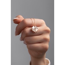 925 Ayar Gümüş Açılır Kapanır Mıknatıslı 4 Yapraklı Yonca Kolye