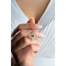 925 Ayar Gümüş Rose Kaplama Yeşil Taşlı Tasarım Kolye