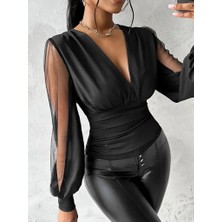 Bemy Çarşı Kadın Uzun Yırtmaç Tül Detaylı Derin V Yakalı Sandy Bluz