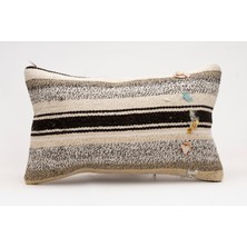 El Yapımı Kilimden Yapılmış Vintage Kırlent Kılıfı, Yün, 30X50 cm