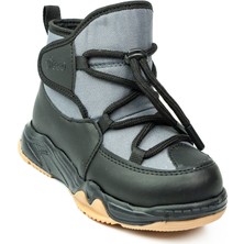 Vicco 946. P25K. 434 Bull Siyah Erkek Çocuk Bot