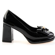 Siyah  Kadın Klasik Topuklu Ayakkabı K01231455498