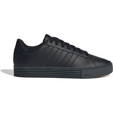 Adidas Daily 4.0 Siyah Spor Ayakkabı Düz Taban ve Konforlu Tasarım ile Şıklık Sunar