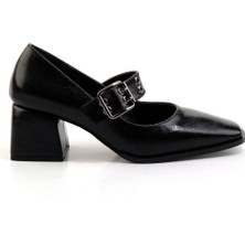 Siyah  Kadın Klasik Topuklu Ayakkabı K01565015442