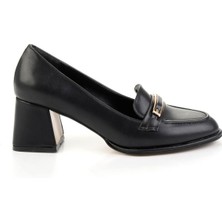 Siyah  Kadın Loafer Ayakkabı K01231468609