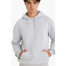 DeFacto Regular Fit Kapüşonlu İçi Yumuşak Tüylü Kanguru Cepli Basic Düz Sweatshirt X8283AZ25AU