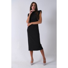 Siyah Büzgülü Üzeri Taş Detaylı Elbise 03050336.01