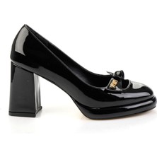 Siyah  Kadın Klasik Topuklu Ayakkabı K01231456098