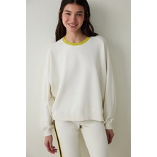 Penti Açık Bej Çiçek Desenli Yakalı Oversize Çan Sweatshirt - Inspired by Flora