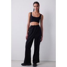 Sporty Cut Out Siyah Üst