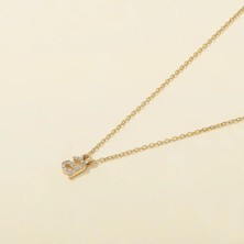 0,03 Karat Pırlanta A Harfi Kolye