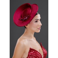 Inci ve Kristal Detaylı Beyaz Nikah Kepi – Zarif Özel Davet Şapkası